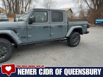New 2026 Jeep Gladiator Sport