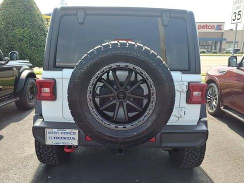 Used 2024 Jeep Wrangler Unlimited Rubicon image 20