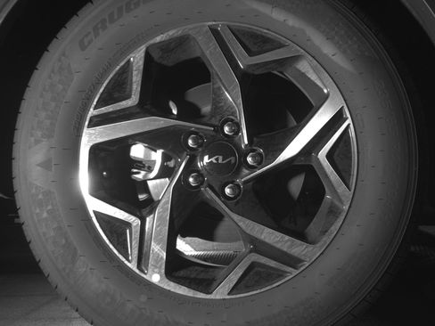Used 2025 Kia Sportage LX FWD image 15
