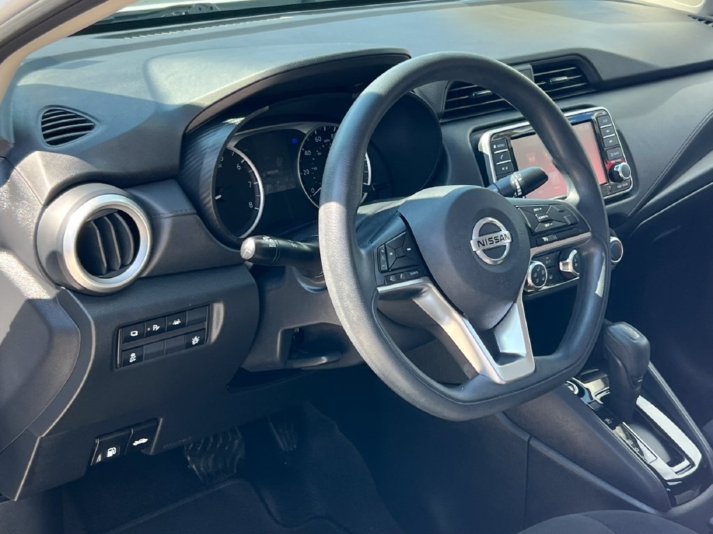 Used 2021 Nissan Versa S FWD image 5