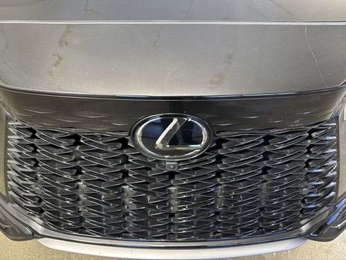 Certified 2025 Lexus RX 500h F Sport image 29