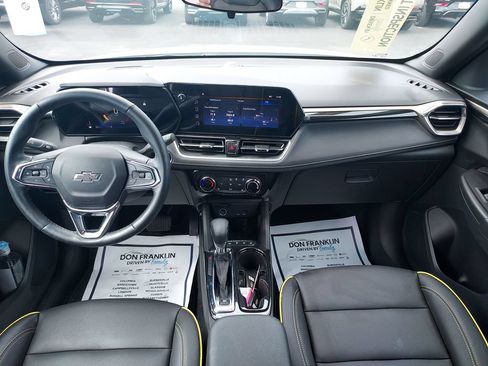 Used 2025 Chevrolet TrailBlazer ACTIV FWD image 15