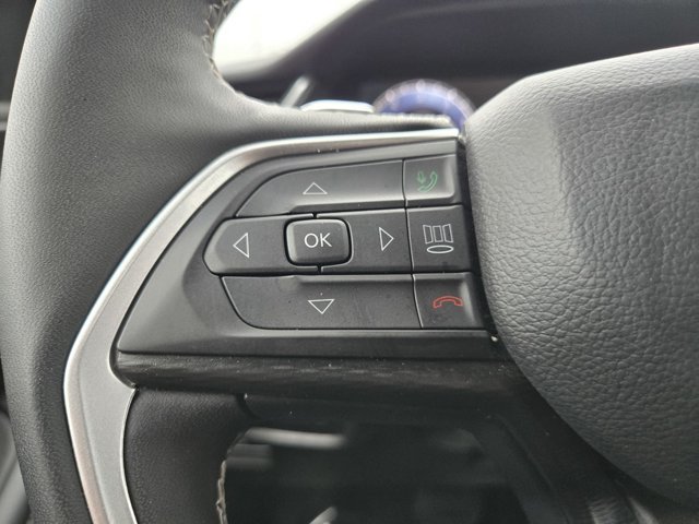 Used 2025 Jeep Grand Cherokee 4WD image 20
