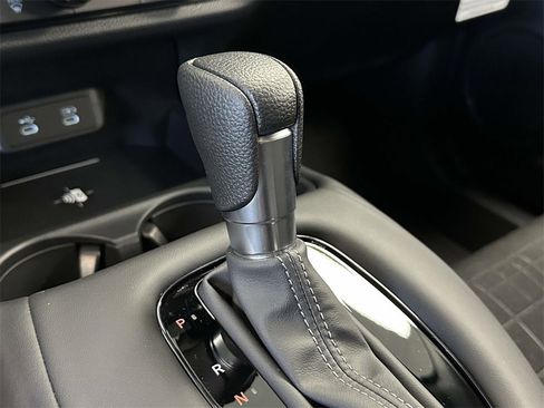 New 2026 Honda HR-V LX image 25
