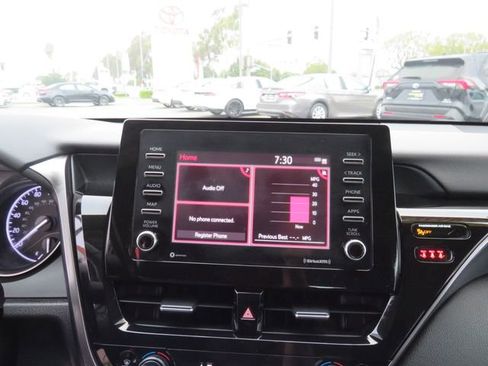 Certified 2023 Toyota Camry SE image 24