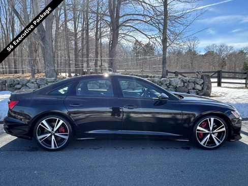 Used 2022 Audi S6 Premium Plus image 2