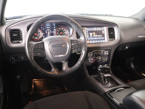 Used 2023 Dodge Charger SXT w/ Blacktop Package AWD/4WD image 2