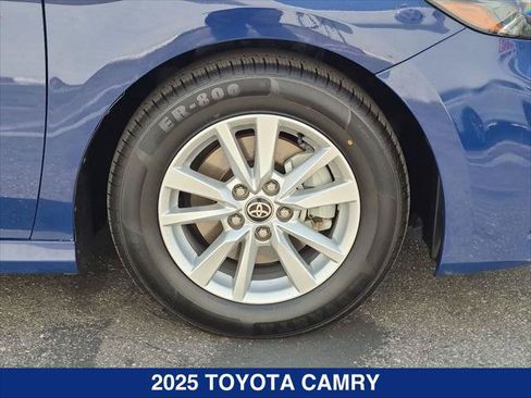 Used 2025 Toyota Camry LE FWD image 9