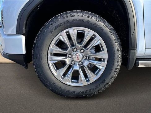 New 2026 GMC Sierra 1500 Denali w/ Technology Package image 14