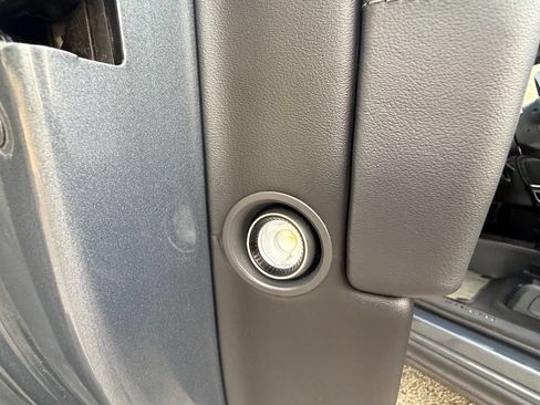 Used 2022 Rivian R1T Launch Edition AWD/4WD image 18