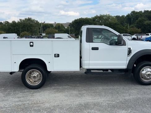 Used 2021 Ford F450 XL w/ Power Equipment Group image 9