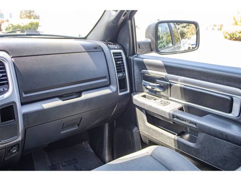 Used 2022 RAM 1500 Warlock AWD/4WD image 50