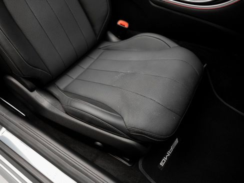 Used 2024 Mercedes-Benz CLE 300 4MATIC Cabriolet image 64