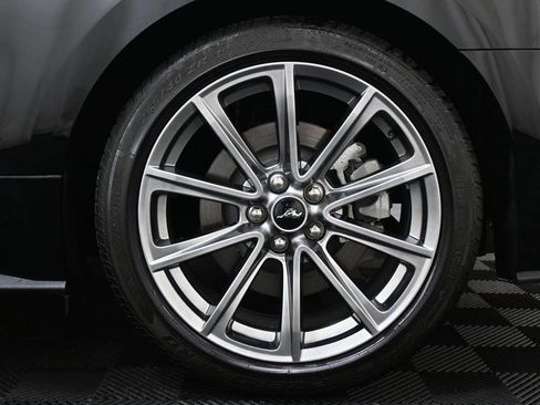 Used 2016 Ford Mustang GT Premium w/ Equipment Group 401A RWD image 39