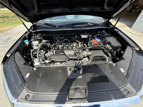 Used 2023 Honda CR-V EX image 18