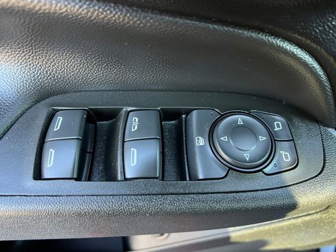 Used 2022 Chevrolet Equinox LT image 12