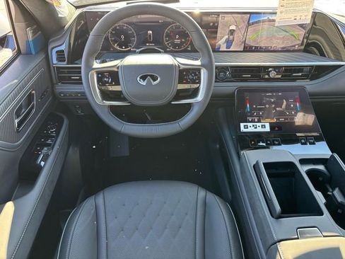 New 2026 INFINITI QX80 Autograph w/ Premium Cargo Package image 15