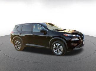 Used 2023 Nissan Rogue SV video 2