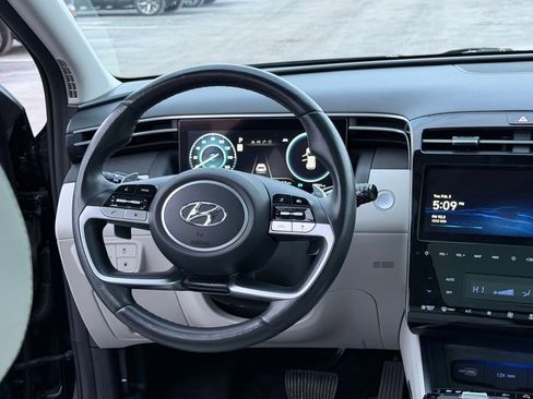 Used 2022 Hyundai Tucson Limited image 23
