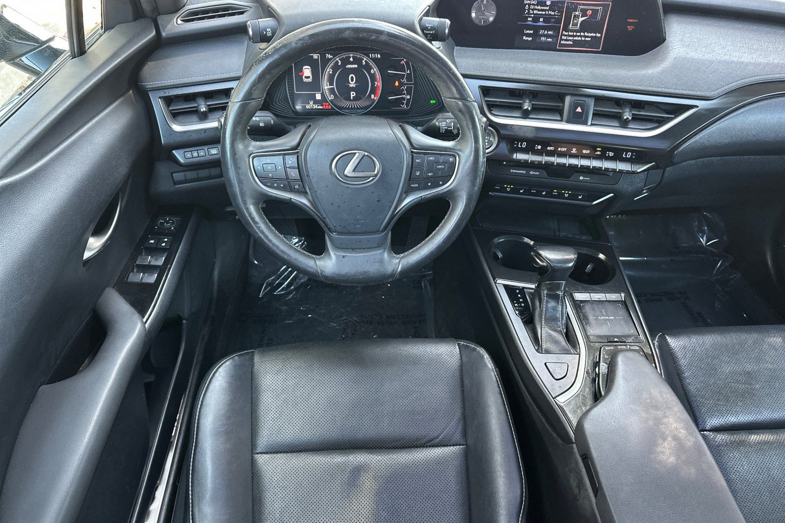 Used 2019 Lexus UX 200 w/ Premium Package FWD image 15