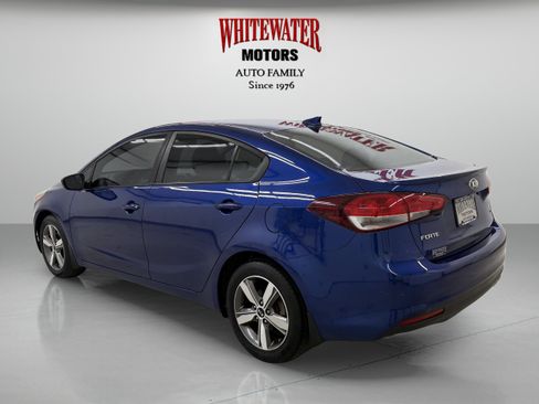 Used 2018 Kia Forte S FWD image 2