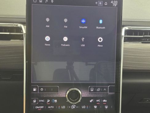 Used 2025 GMC Sierra EV Denali image 48