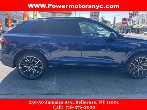 Used 2022 Audi Q8 Premium Plus w/ Premium Plus Package image 6