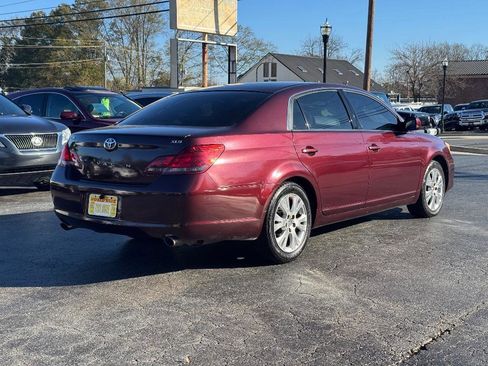 Used 2008 Toyota Avalon XLS FWD image 6