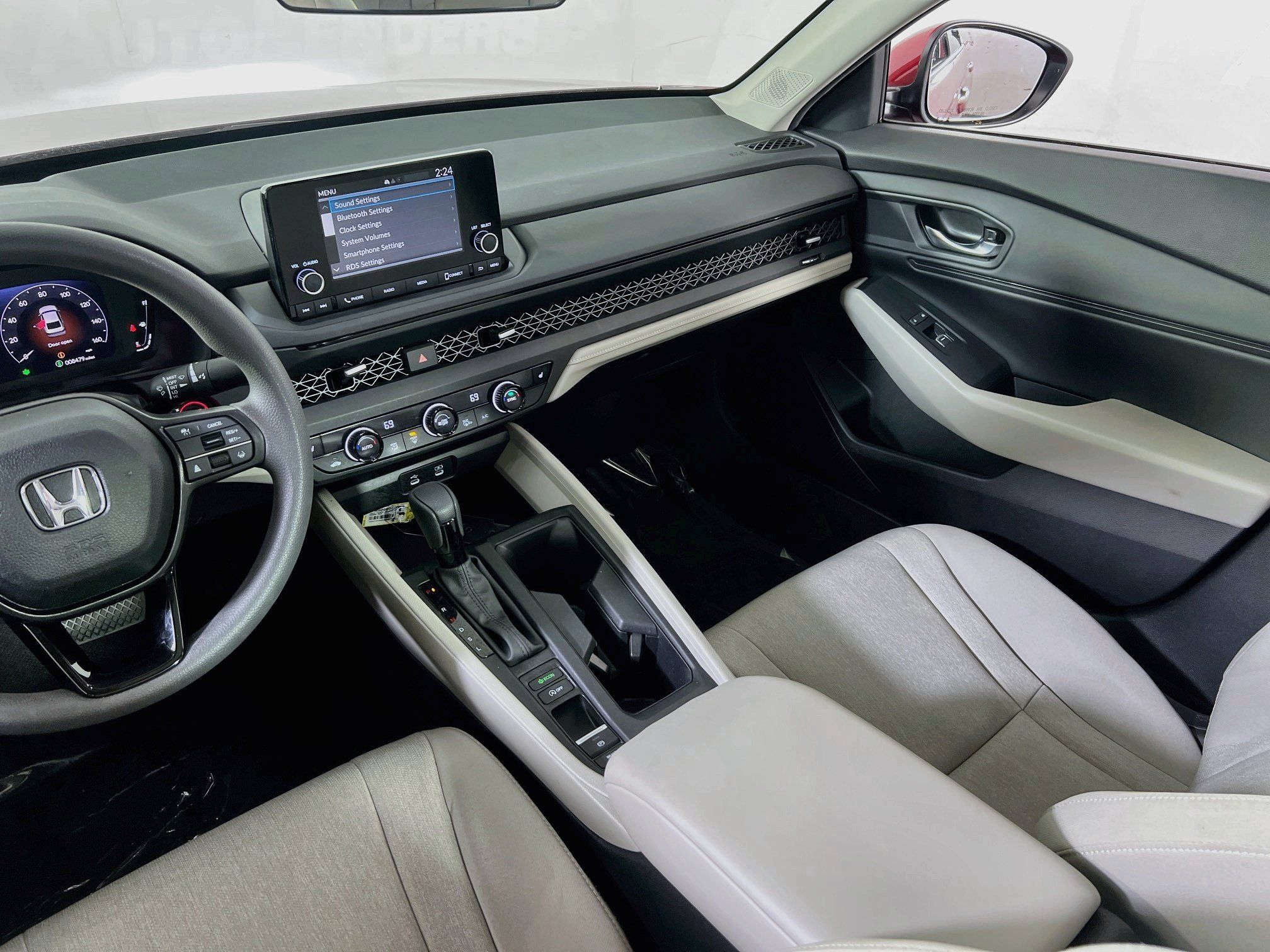 Used 2024 Honda Accord EX image 23