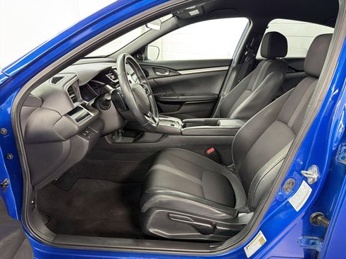Used 2020 Honda Civic Sport image 5