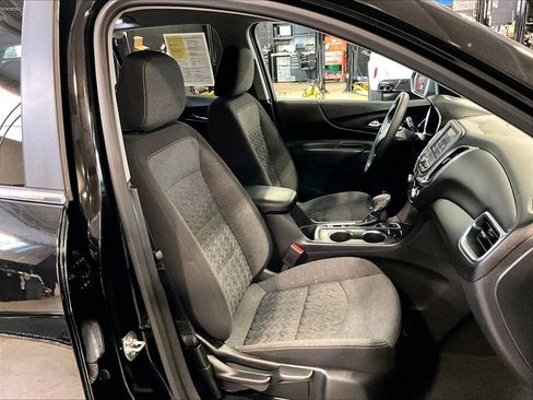 Used 2024 Chevrolet Equinox LT AWD/4WD image 11