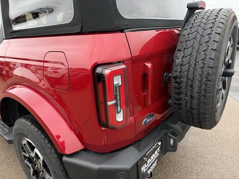 Used 2021 Ford Bronco Outer Banks image 40