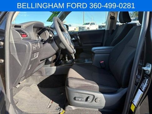 Used 2024 Toyota 4Runner TRD Off-Road image 30