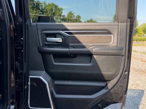 Used 2022 RAM 2500 Laramie w/ Night Edition AWD/4WD image 34
