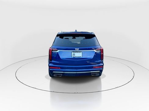 Used 2023 Cadillac XT6 Luxury FWD image 7