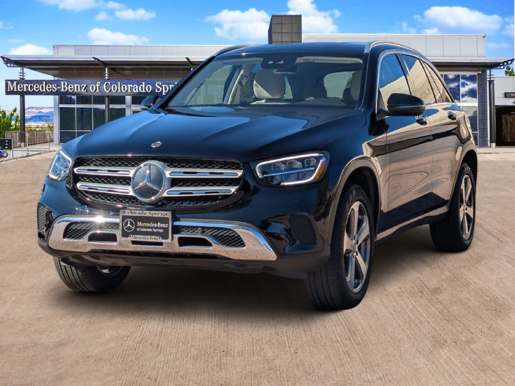 Used 2022 Mercedes-Benz GLC 300 4MATIC image 3