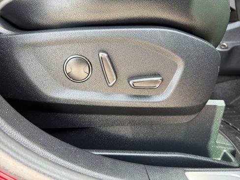 Used 2016 Ford Edge Sport w/ Equipment Group 401A AWD/4WD image 10