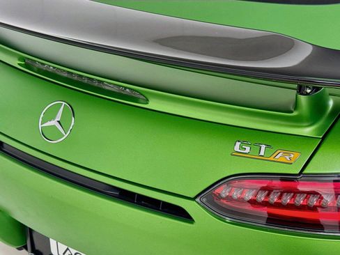Used 2019 Mercedes-Benz AMG GT R image 36