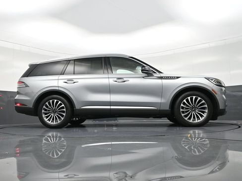 Used 2023 Lincoln Aviator Reserve image 31