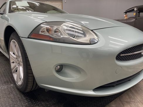 Used 2007 Jaguar XK Convertible image 9