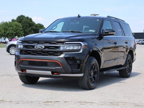 Used 2024 Ford Expedition Timberline AWD/4WD image 6