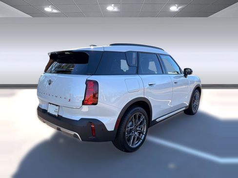 New 2025 MINI Cooper Countryman S w/ Comfort Package Max image 9
