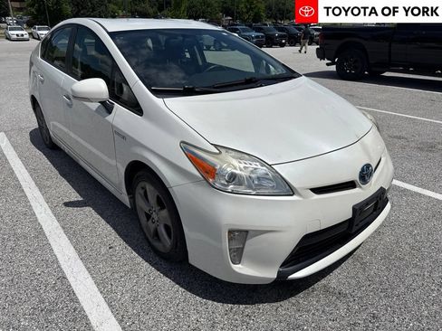Used 2015 Toyota Prius Persona Series FWD image 1
