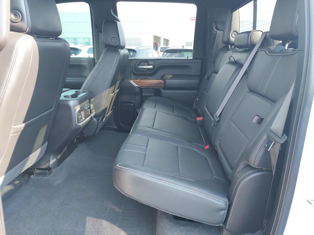 Used 2022 Chevrolet Silverado 3500 High Country AWD/4WD image 14