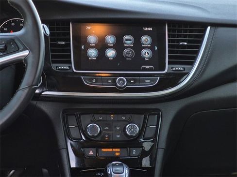 Used 2018 Buick Encore Preferred image 24