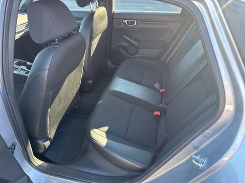 Used 2023 Honda Civic Sport image 17