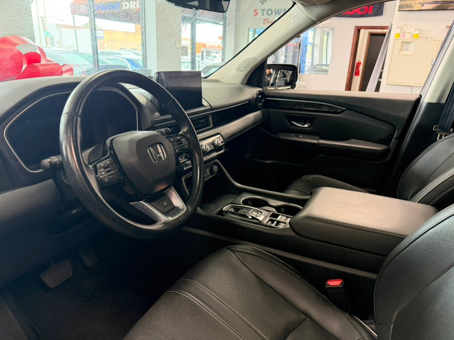 Used 2023 Honda Pilot Elite image 28
