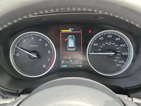 Certified 2023 Subaru Forester Limited AWD/4WD image 31