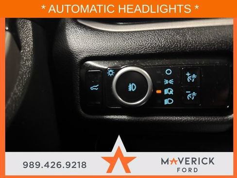 Used 2023 Ford Explorer XLT w/ Equipment Group 202A AWD/4WD image 24