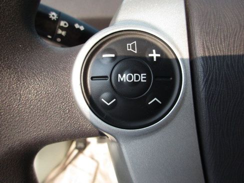Used 2011 Toyota Prius Two FWD image 18
